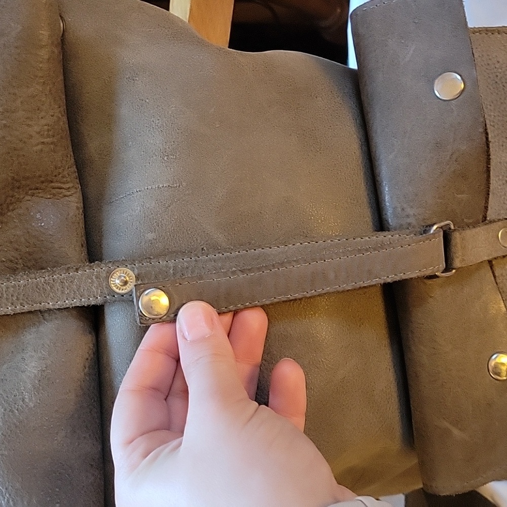 Handmade leather knapsack backpack - Picture 6 of 8